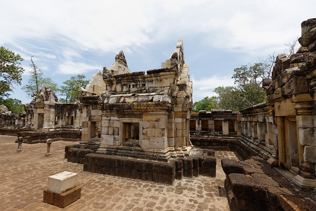29-Prasat Sdok Kok Thom (2013)-051